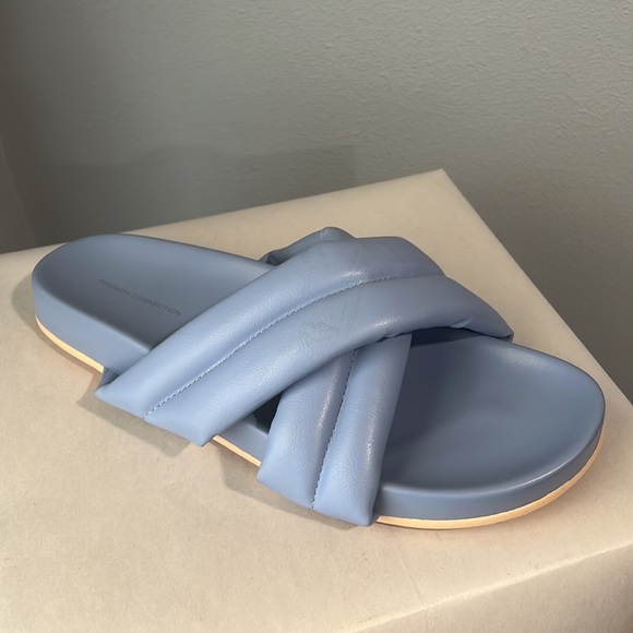 New French Connection Hayden Criss-Cross Flip Flop Slide Sandals - Picture 6 of 13